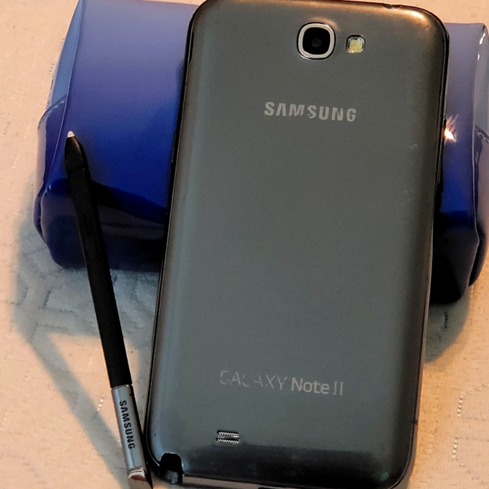 Samsung Galaxy Note II / Note 2 Smartphone Cell Phone Unlocked